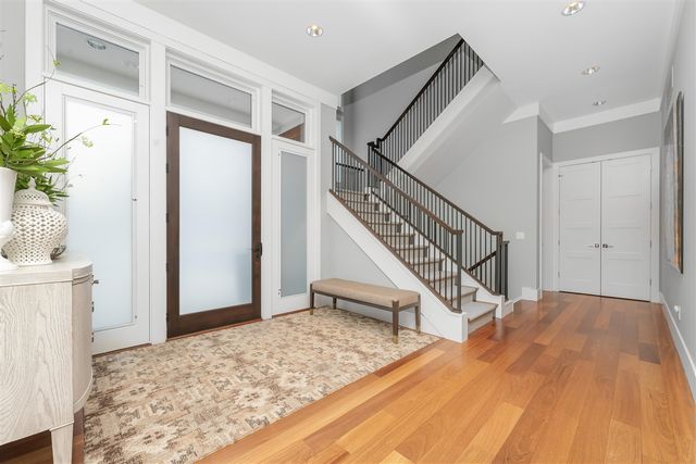 2323 Shelter Pointe Drive, Kalamazoo, MI 49008