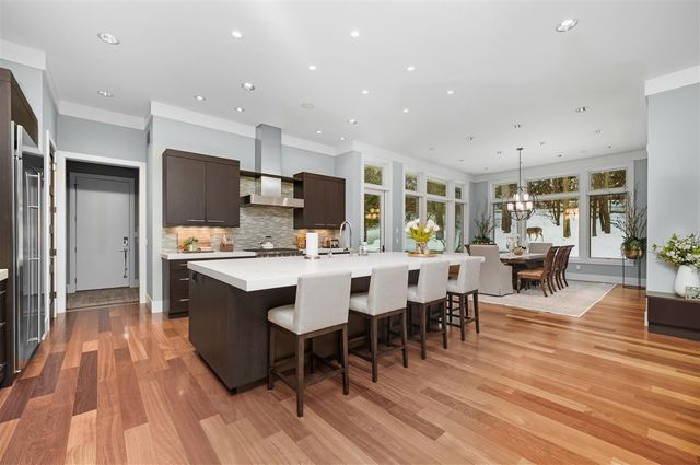 2323 Shelter Pointe Drive, Kalamazoo, MI 49008