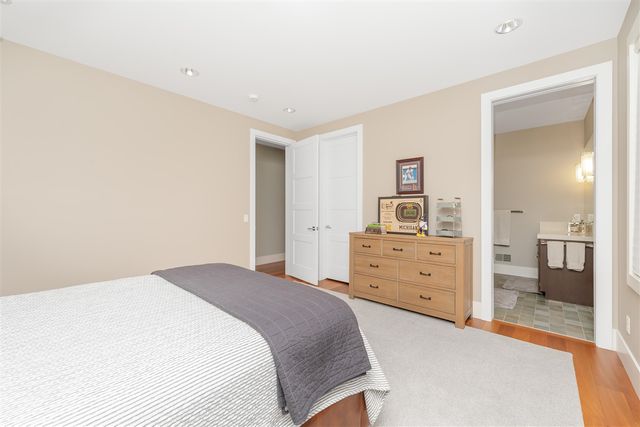 2323 Shelter Pointe Drive, Kalamazoo, MI 49008