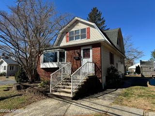 47-49 Appleton Avenue, Leonardo, NJ 07737
