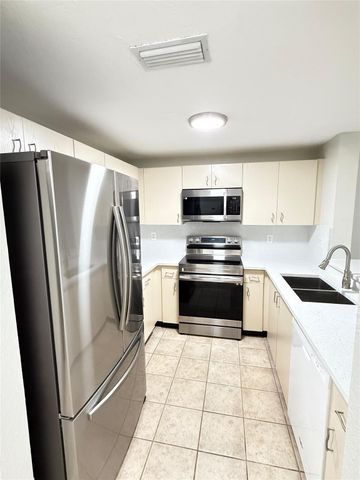 2901 Riverside Drive 102, Coral Springs, FL 33065