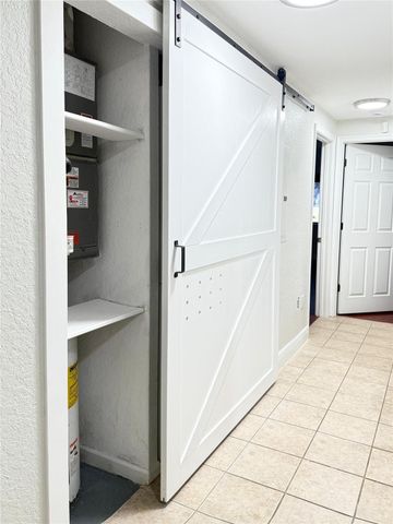 2901 Riverside Drive 102, Coral Springs, FL 33065