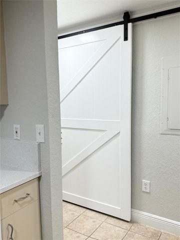 2901 Riverside Drive 102, Coral Springs, FL 33065