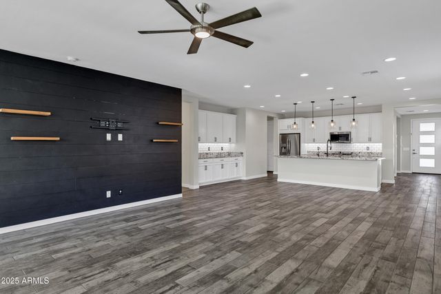 20915 E CATTLE Drive, Queen Creek, AZ 85142