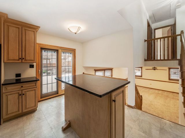 7537 W Wishing Well Drive, Frankfort, IL 60423