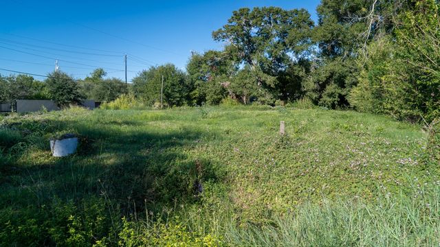 1126 Niagara Street, Houston, TX 77051