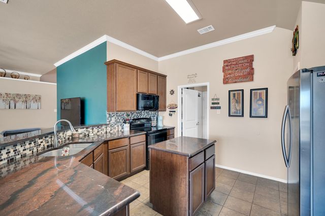 160 Berkshire Lane, Waxahachie, TX 75165