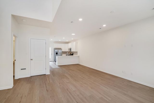 13089 Carolina Street, Crown Point, IN 46307