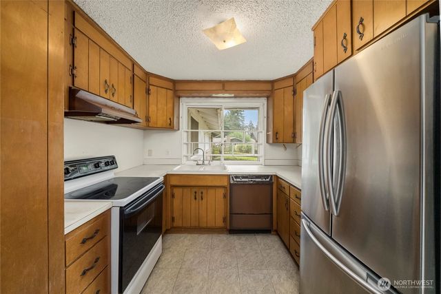 108 Haman Lane W, Lakewood, WA 98499