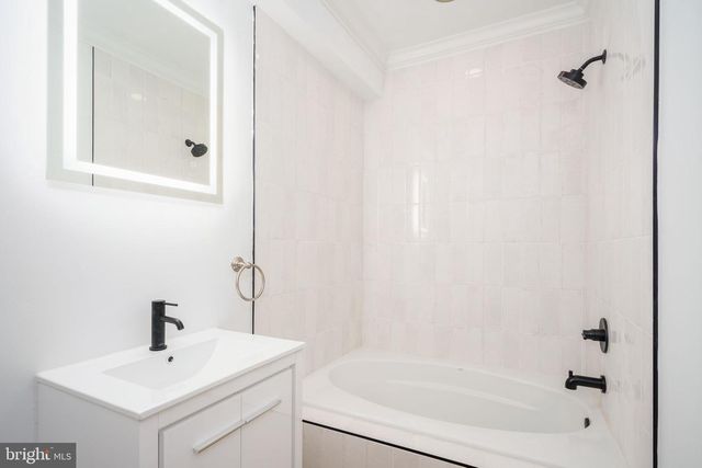1014 S CLEVELAND ST, Philadelphia, PA 19146