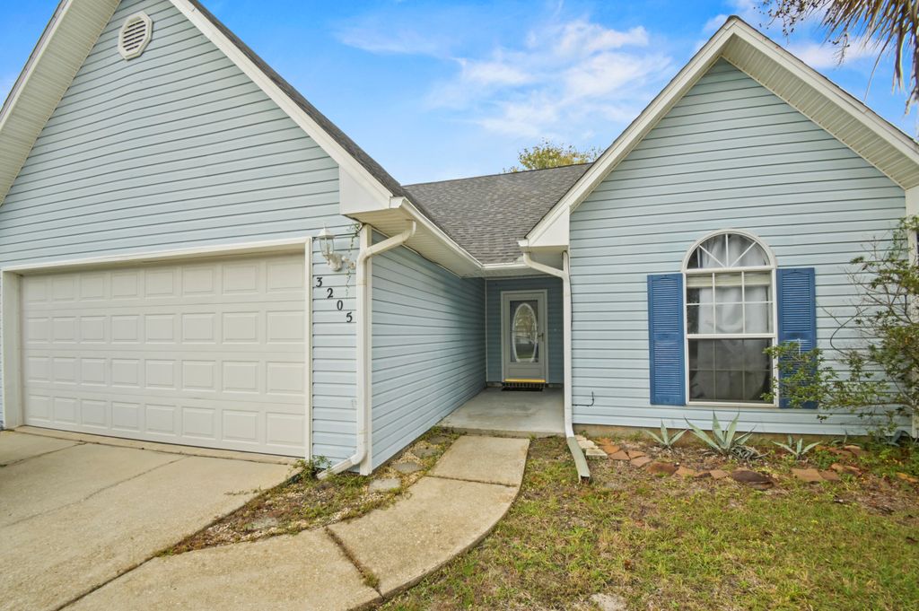 3205 Birdseye Circle, Gulf Breeze, FL 32563