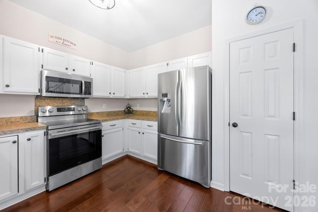 141 Ashford Hollow Lane, Mooresville, NC 28117