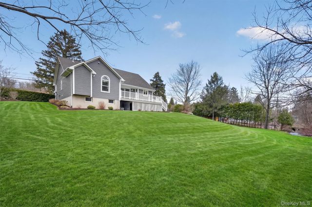194 Vineyard Avenue, Highland, NY 12528