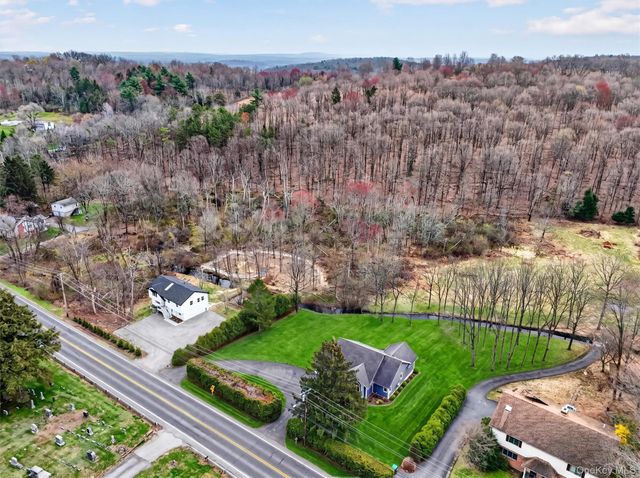 194 Vineyard Avenue, Highland, NY 12528