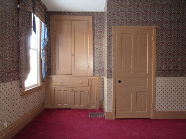 206 Lookout Avenue, Charleroi Boro, PA 15022