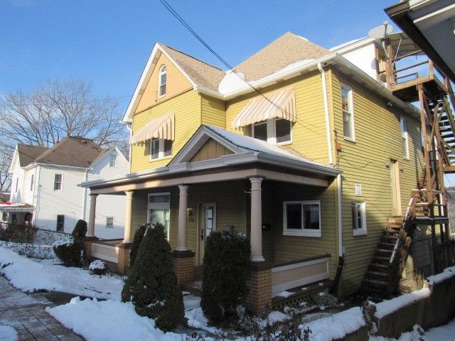 206 Lookout Avenue, Charleroi Boro, PA 15022