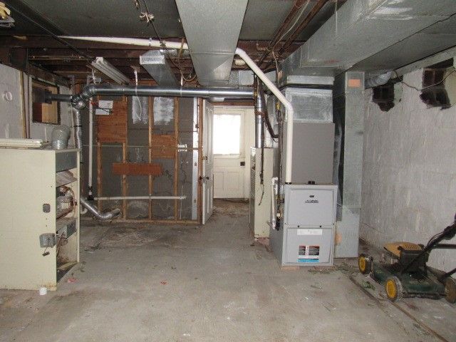 206 Lookout Avenue, Charleroi Boro, PA 15022