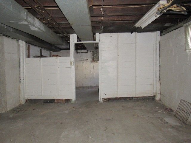 206 Lookout Avenue, Charleroi Boro, PA 15022