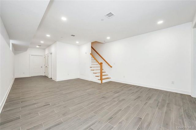 233 Lincoln Avenue B, West Harrison, NY 10604