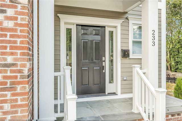 233 Lincoln Avenue B, West Harrison, NY 10604