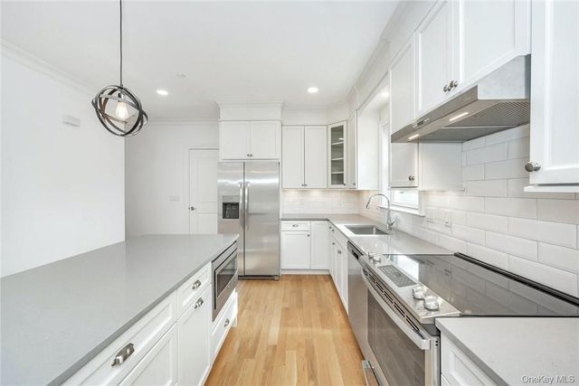 233 Lincoln Avenue B, West Harrison, NY 10604