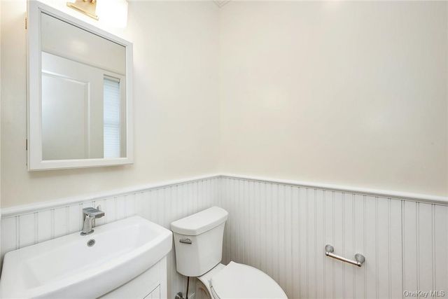 233 Lincoln Avenue B, West Harrison, NY 10604