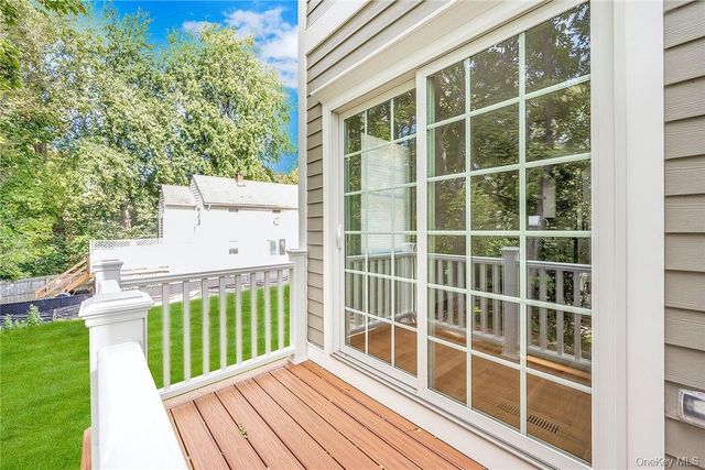 233 Lincoln Avenue B, West Harrison, NY 10604