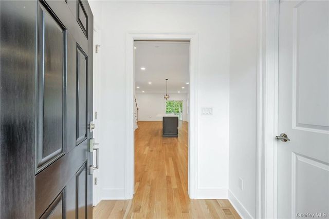 233 Lincoln Avenue B, West Harrison, NY 10604