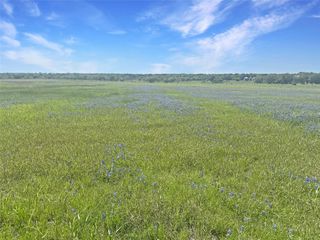2523 Roitsch Road, Schulenburg, TX 78956