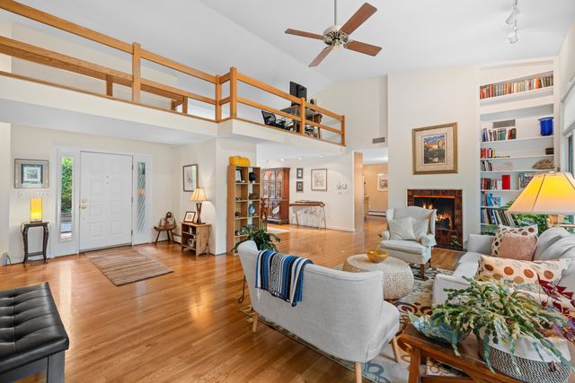 114 OAK TERRACE DR, Staunton, VA 24401