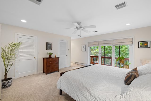 114 OAK TERRACE DR, Staunton, VA 24401