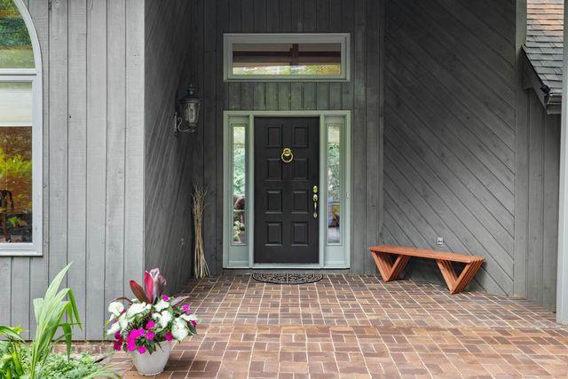 114 OAK TERRACE DR, Staunton, VA 24401