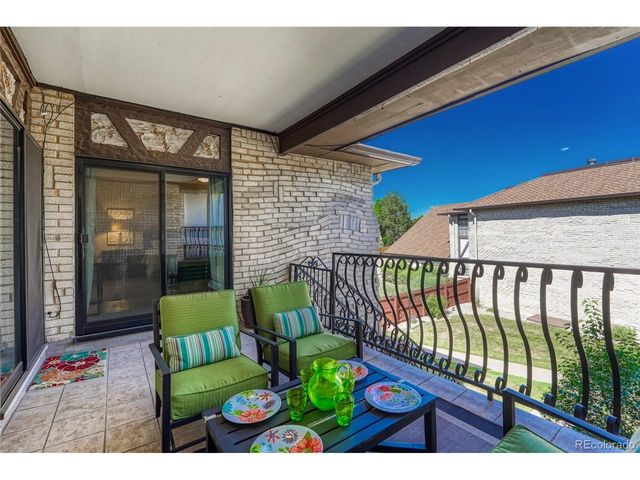 4250 S Olive St 202, Denver, CO 80237