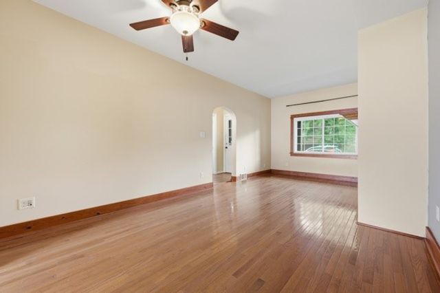 4218 Winterburn Avenue, Greenfield, PA 15207