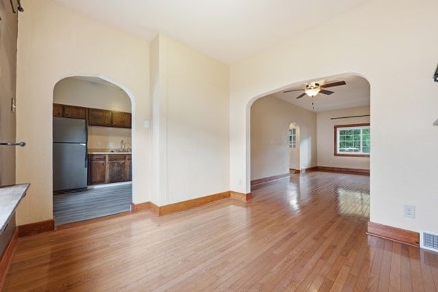 4218 Winterburn Avenue, Greenfield, PA 15207