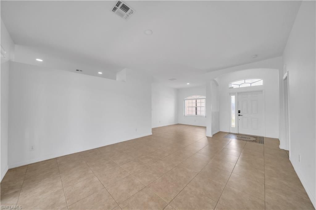 21 Kismet PKWY E, CAPE CORAL, FL 33909 — photo 4