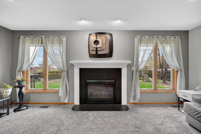 430 SE Rosenkranz Drive, Waukee, IA 50263