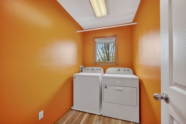 430 SE Rosenkranz Drive, Waukee, IA 50263