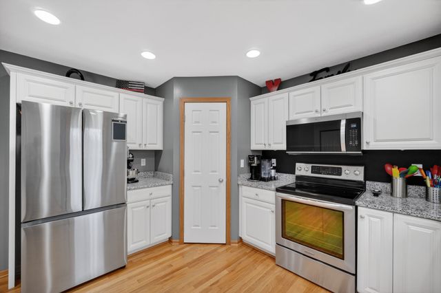 430 SE Rosenkranz Drive, Waukee, IA 50263