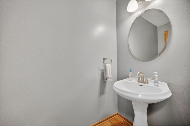 430 SE Rosenkranz Drive, Waukee, IA 50263