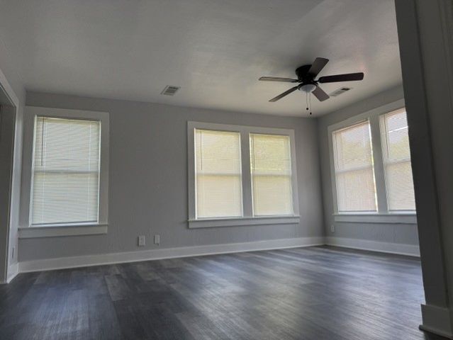 716 Blaylock Drive, Dallas, TX 75203