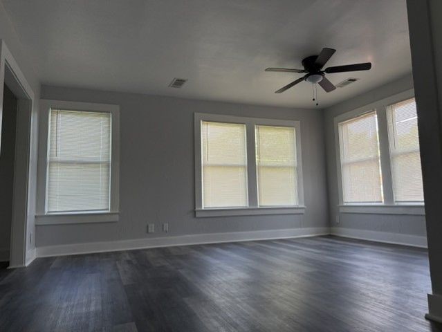 716 Blaylock Drive, Dallas, TX 75203