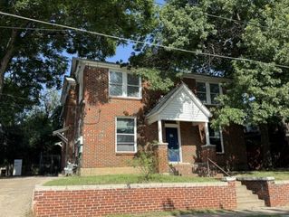 716 Blaylock Drive, Dallas, TX 75203
