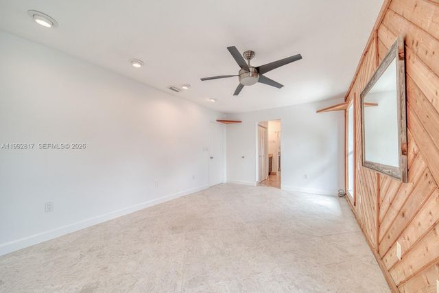 7320 SW 100th Ct, Miami, FL 33173