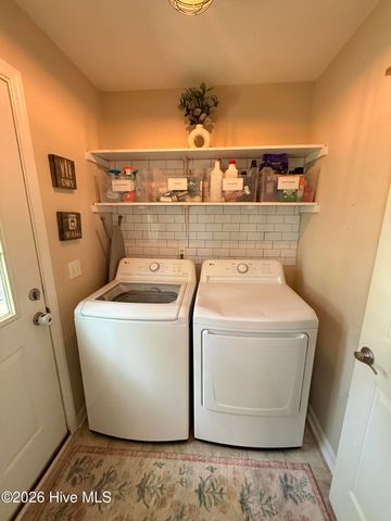 109 Arbor Drive, Greenville, NC 27858