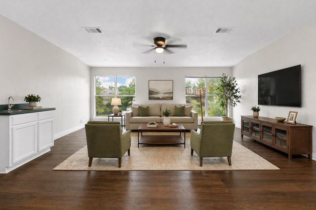206 Covala DR, Cedar Park, TX 78613
