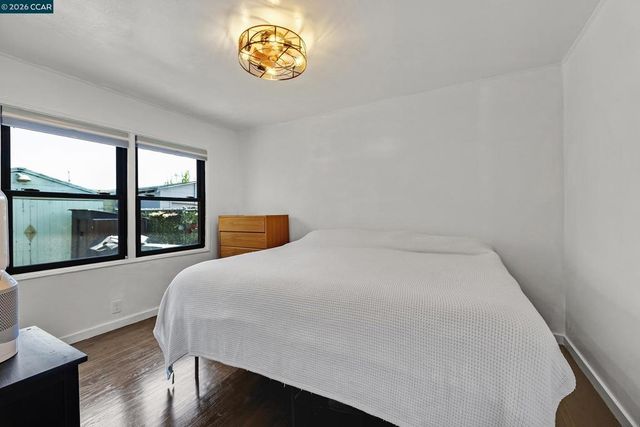 2370 Pine Ave, Richmond, CA 94806