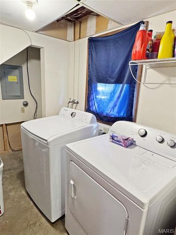 1002 Marilyn Court, Washington, MO 63090