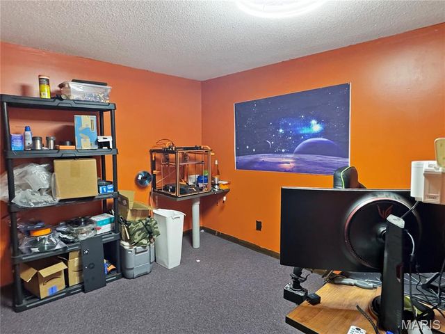 1002 Marilyn Court, Washington, MO 63090