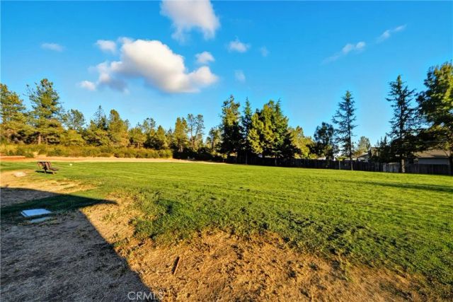 19231 Ravenhill Road, Hidden Valley Lake, CA 95467